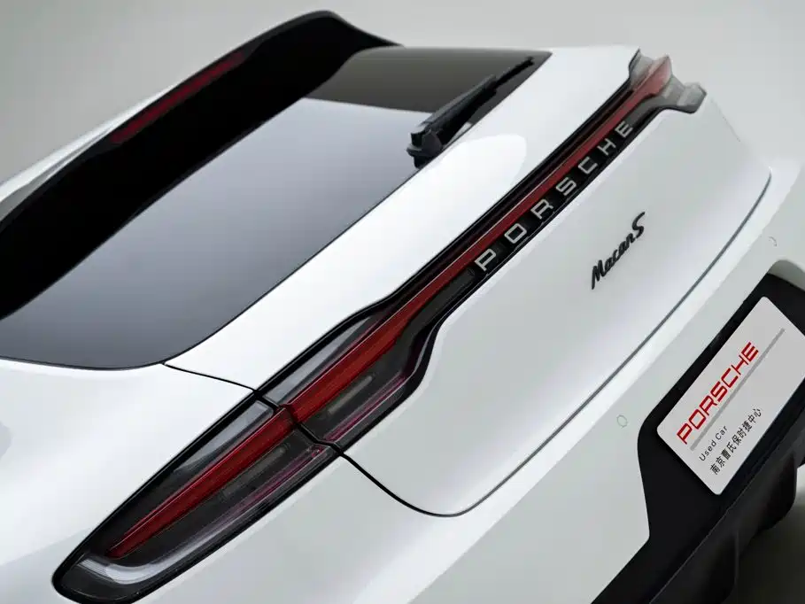 Porsche Macan — фото 6
