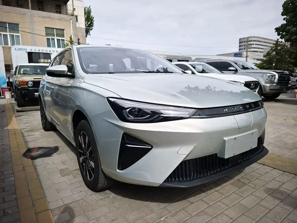 Roewe Ei5 — фото 3