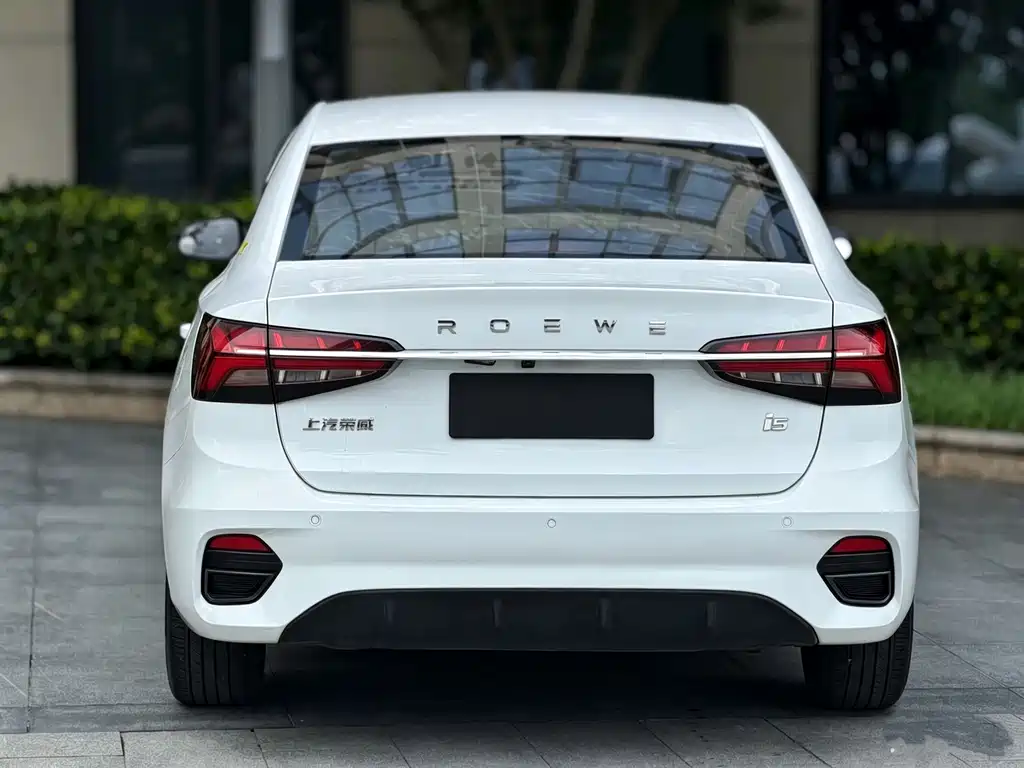 Roewe i5 — фото 9