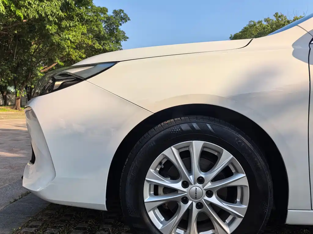 Roewe i5 — фото 17