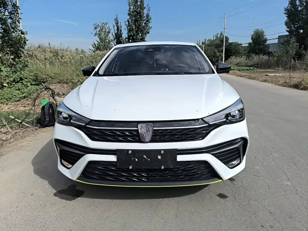 Roewe i5 — фото 3
