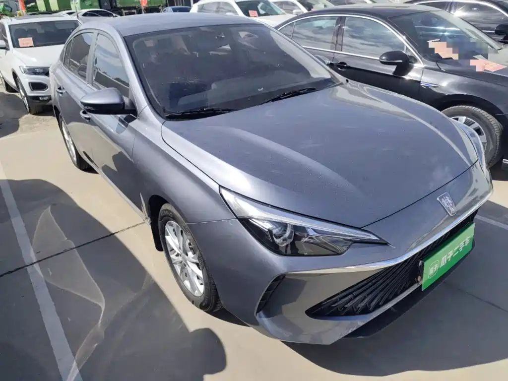 Roewe i5 — фото 5