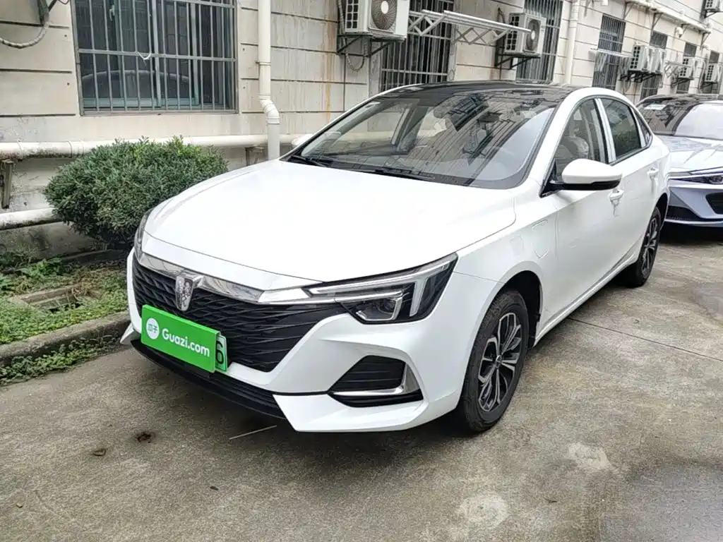Roewe i6 MAX New Energy — фото 2