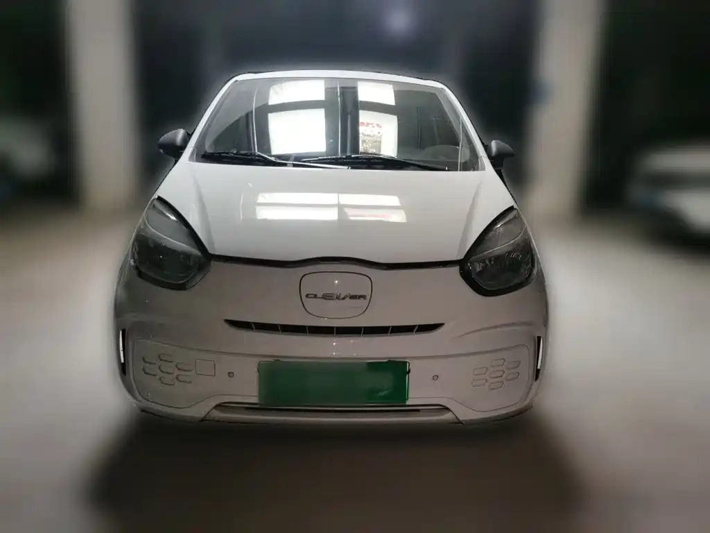 Roewe Clever — фото 2