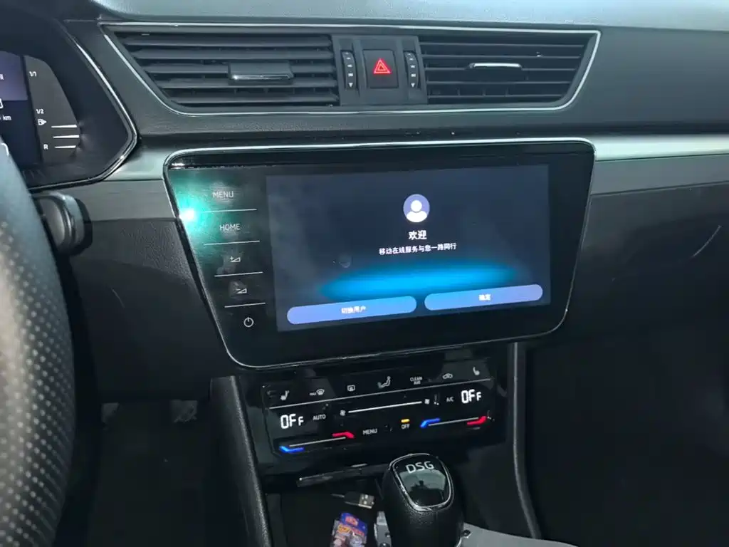 Skoda Superb — фото 13