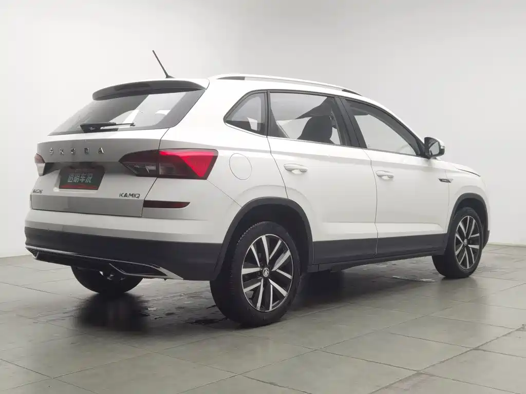 Skoda Kamiq — фото 2