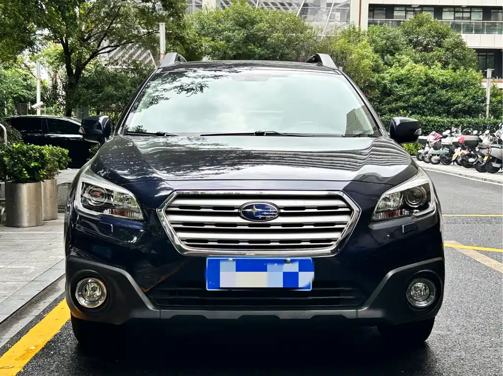 Subaru Outback — фото 2