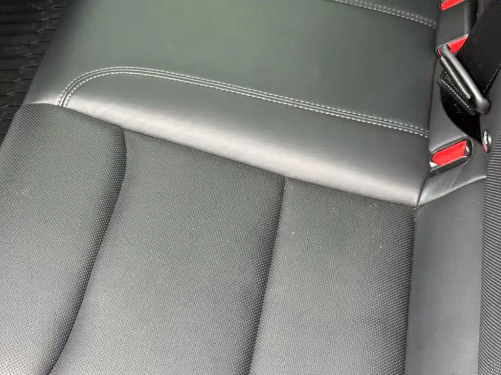 Tesla Model 3 — фото 26