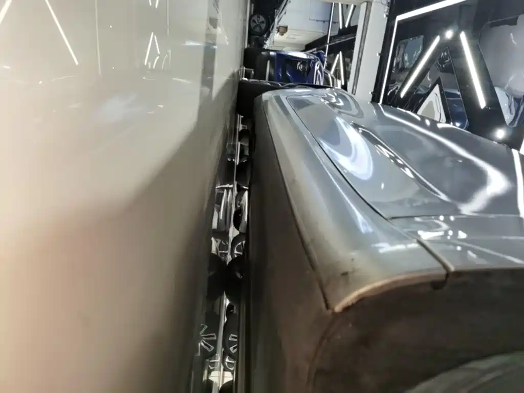Tesla Model 3 — фото 21