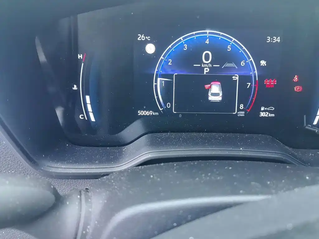 Toyota Corolla Cross — фото 13