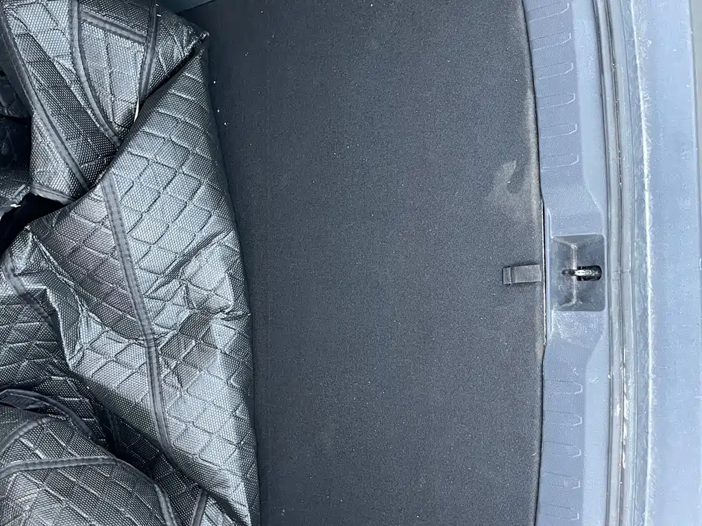Toyota RAV4 — фото 13