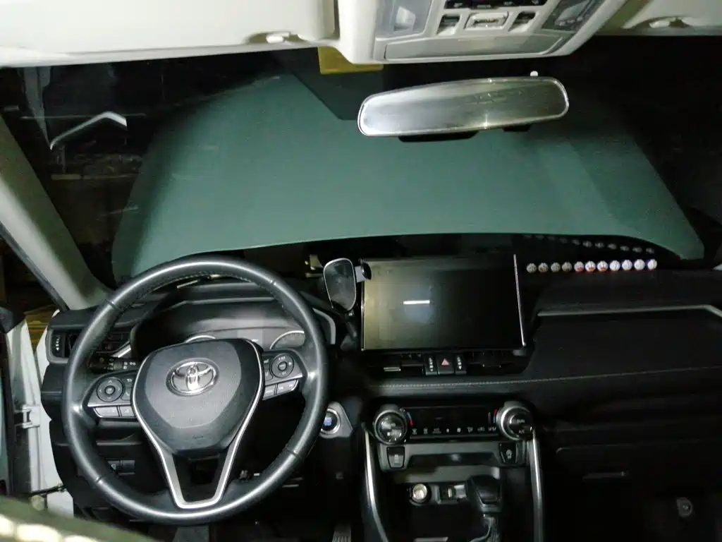 Toyota Wildlander — фото 19