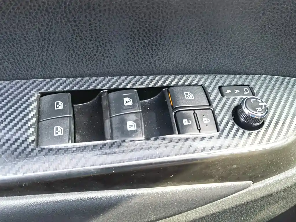Toyota Highlander — фото 26