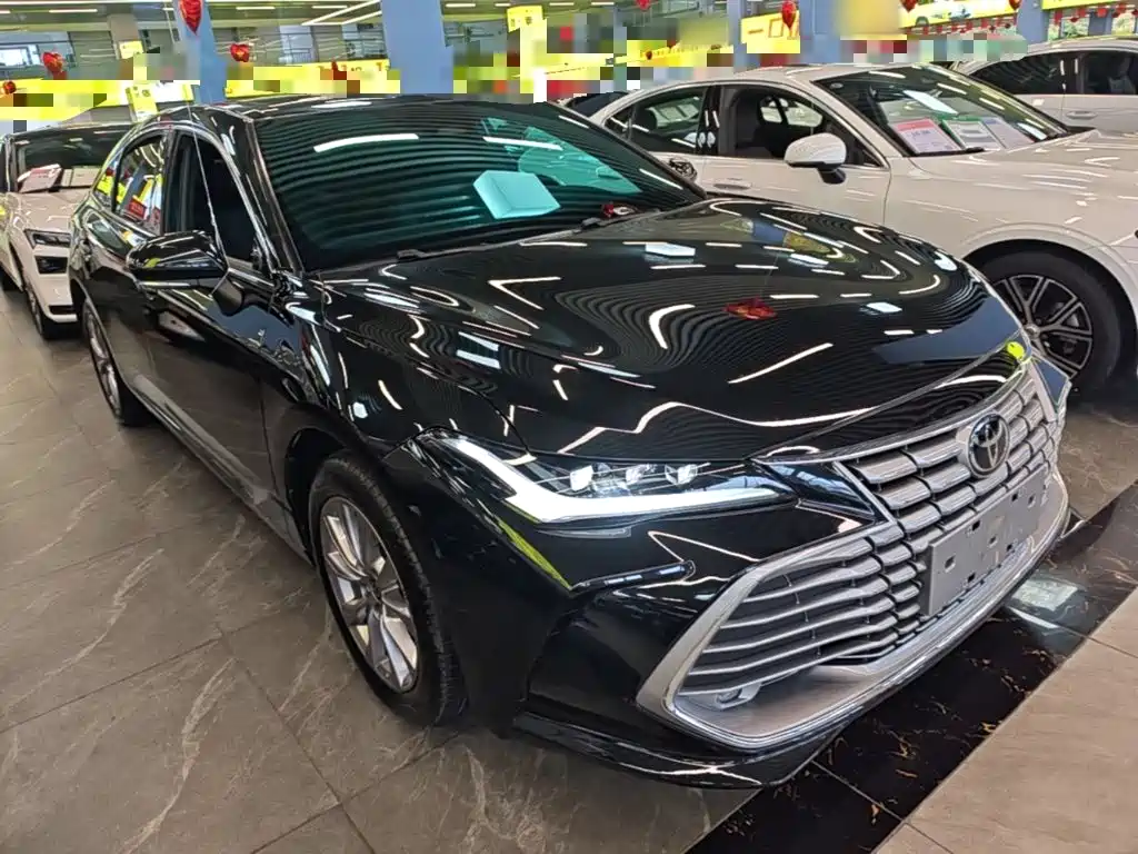Toyota Avalon — фото 4