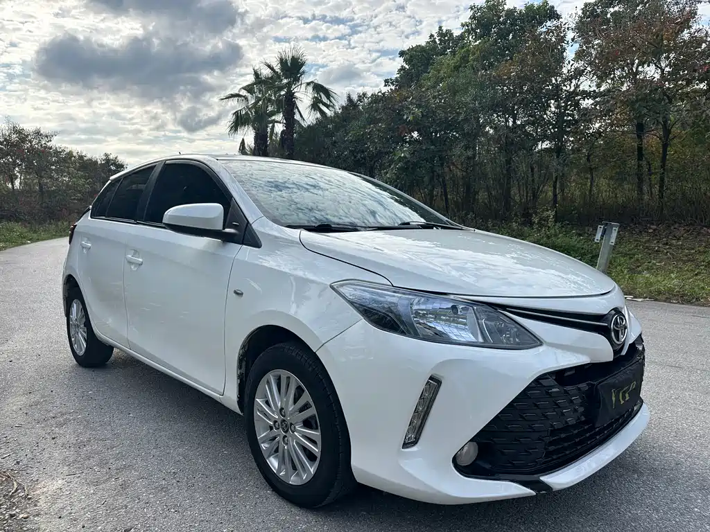 Toyota Vios FS — фото 3