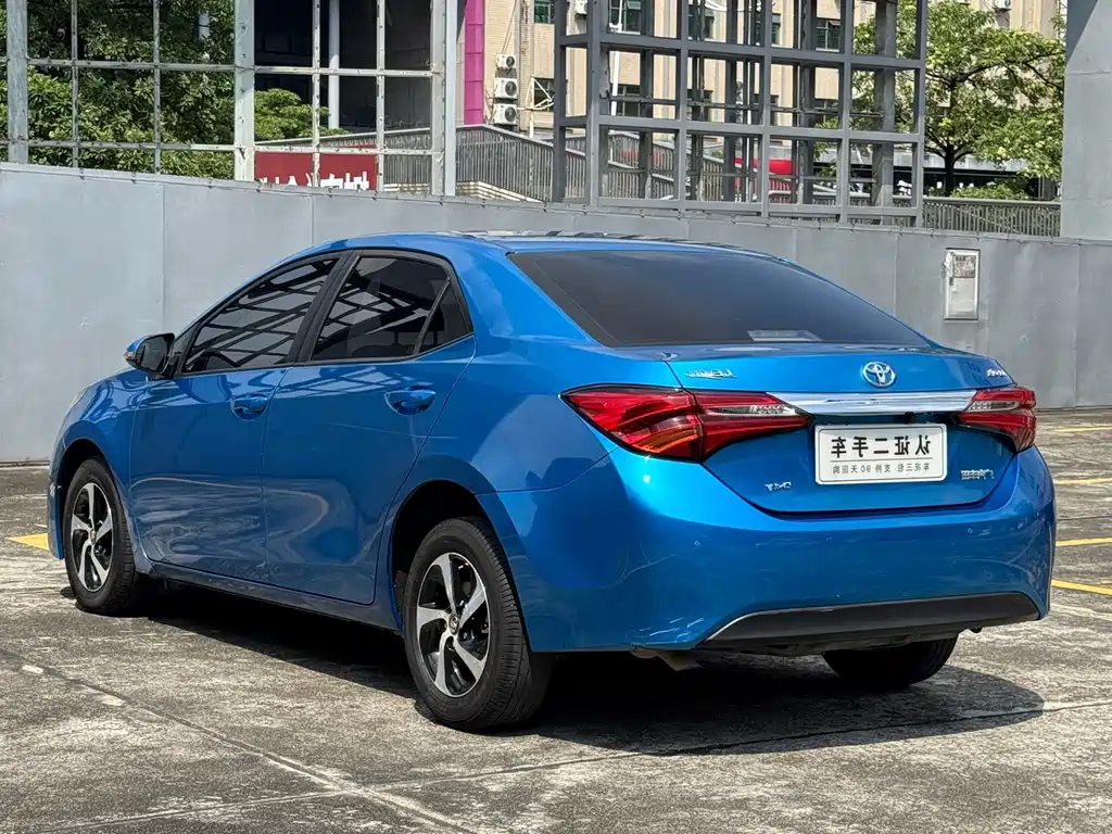 Toyota Levin — фото 11