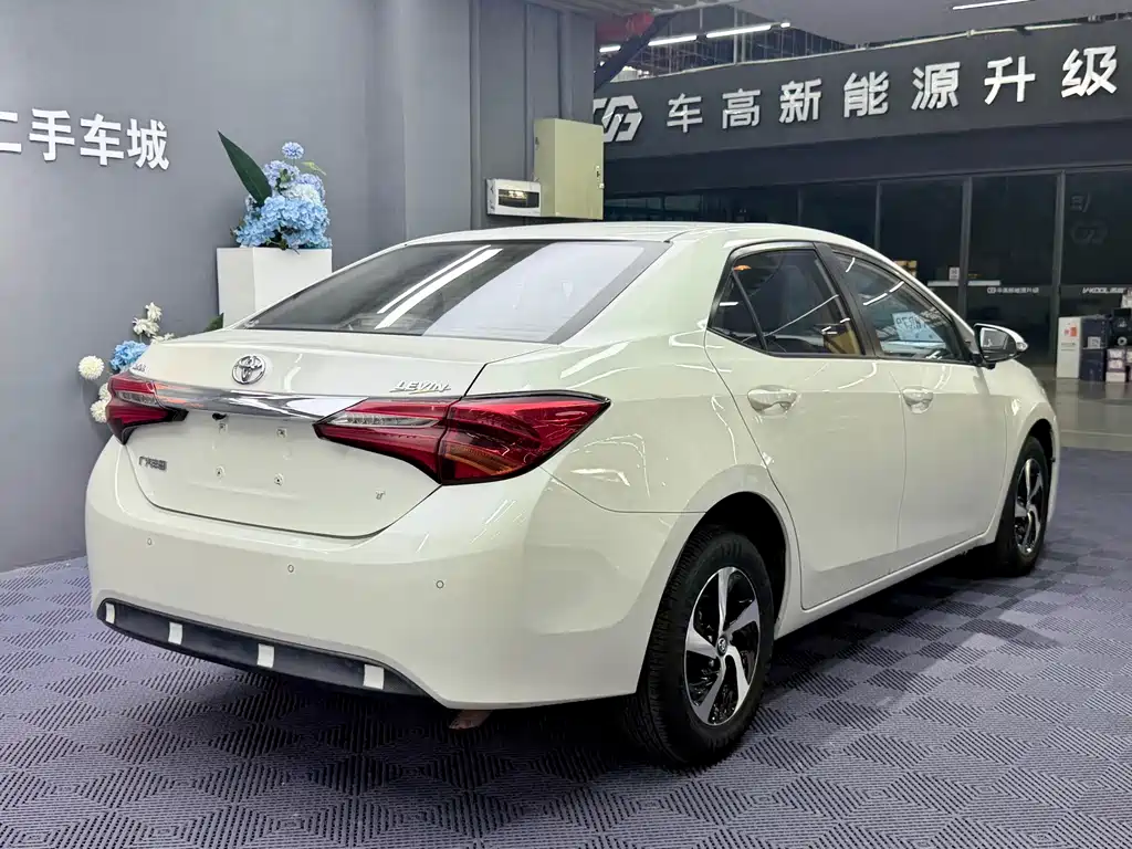 Toyota Levin — фото 14