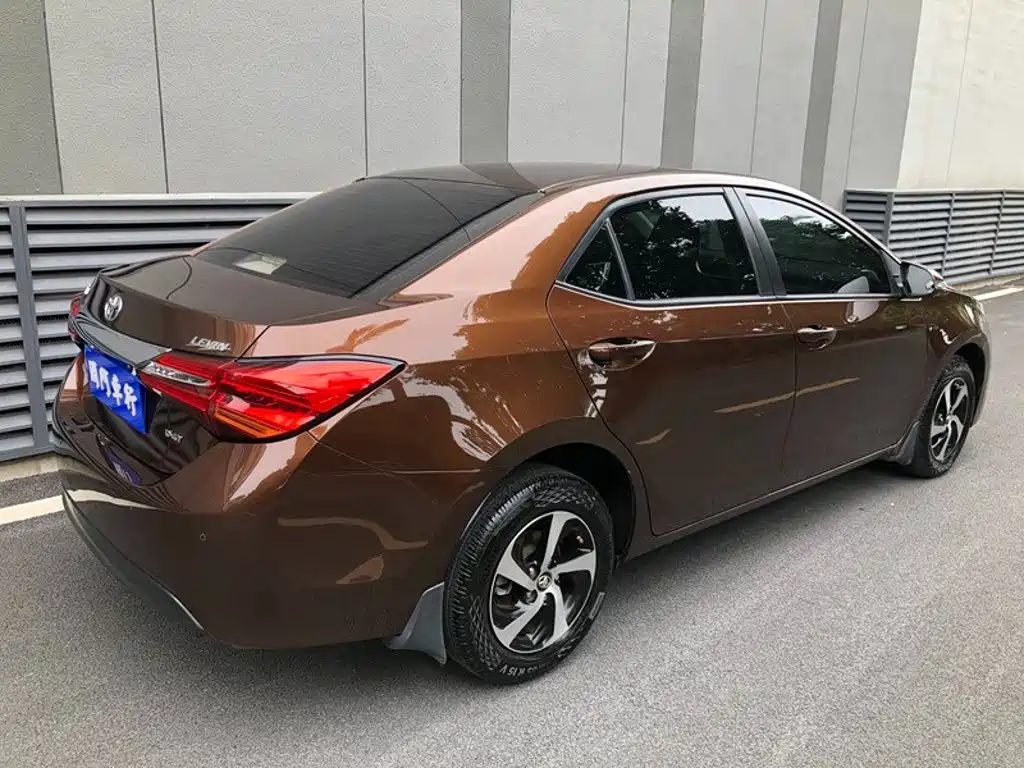 Toyota Levin — фото 13