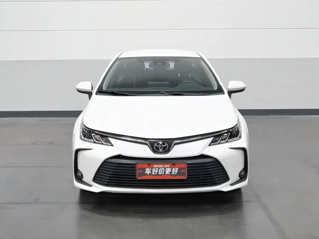 Toyota Corolla — фото 3