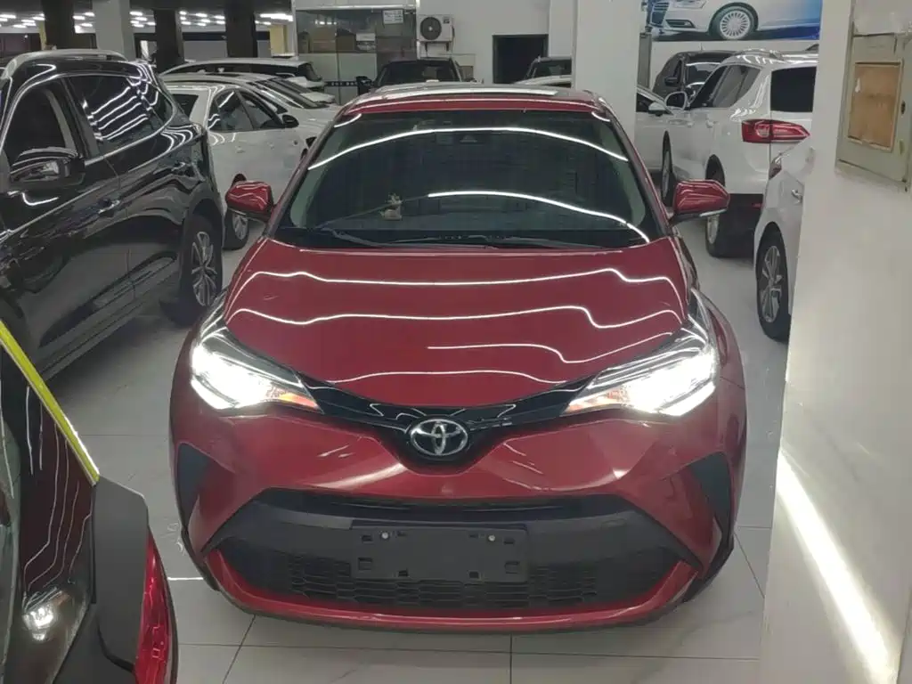 Toyota C-HR — фото 3