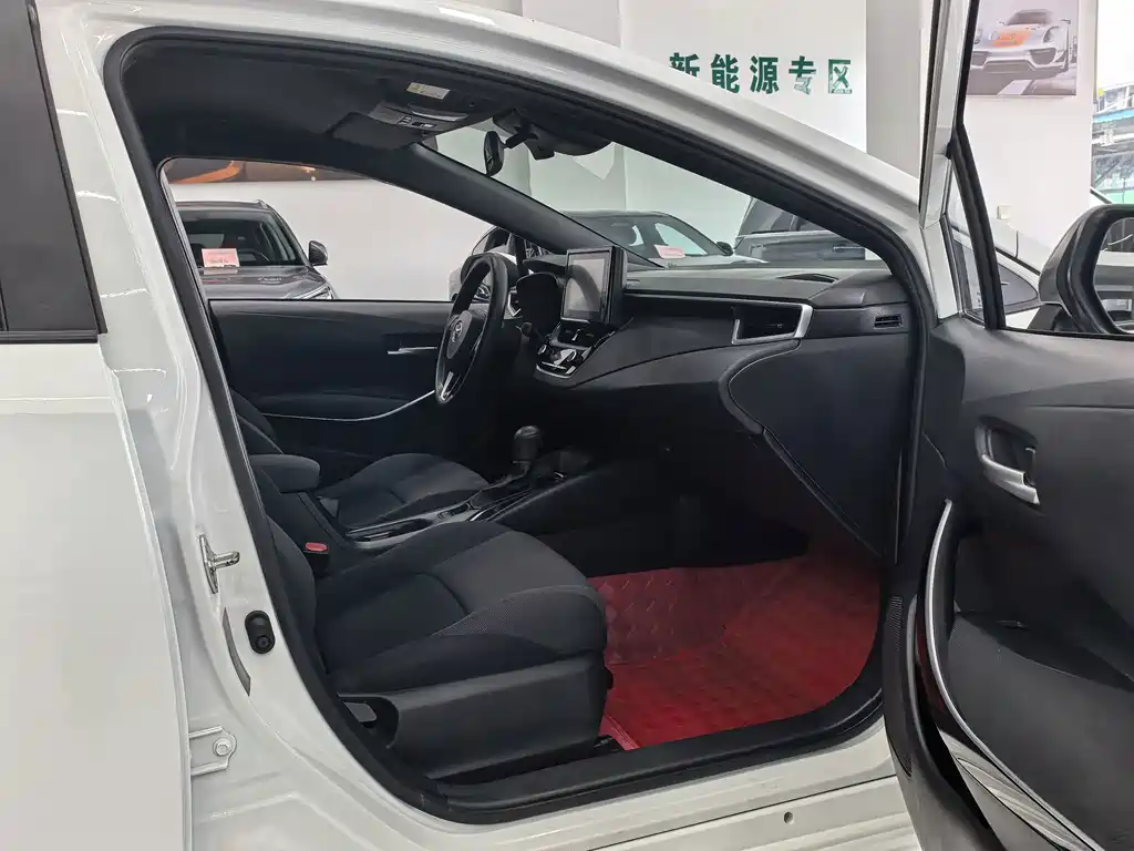 Toyota Levin — фото 18