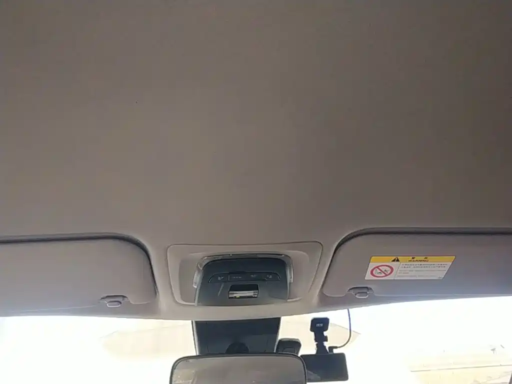 Toyota Corolla Cross — фото 18