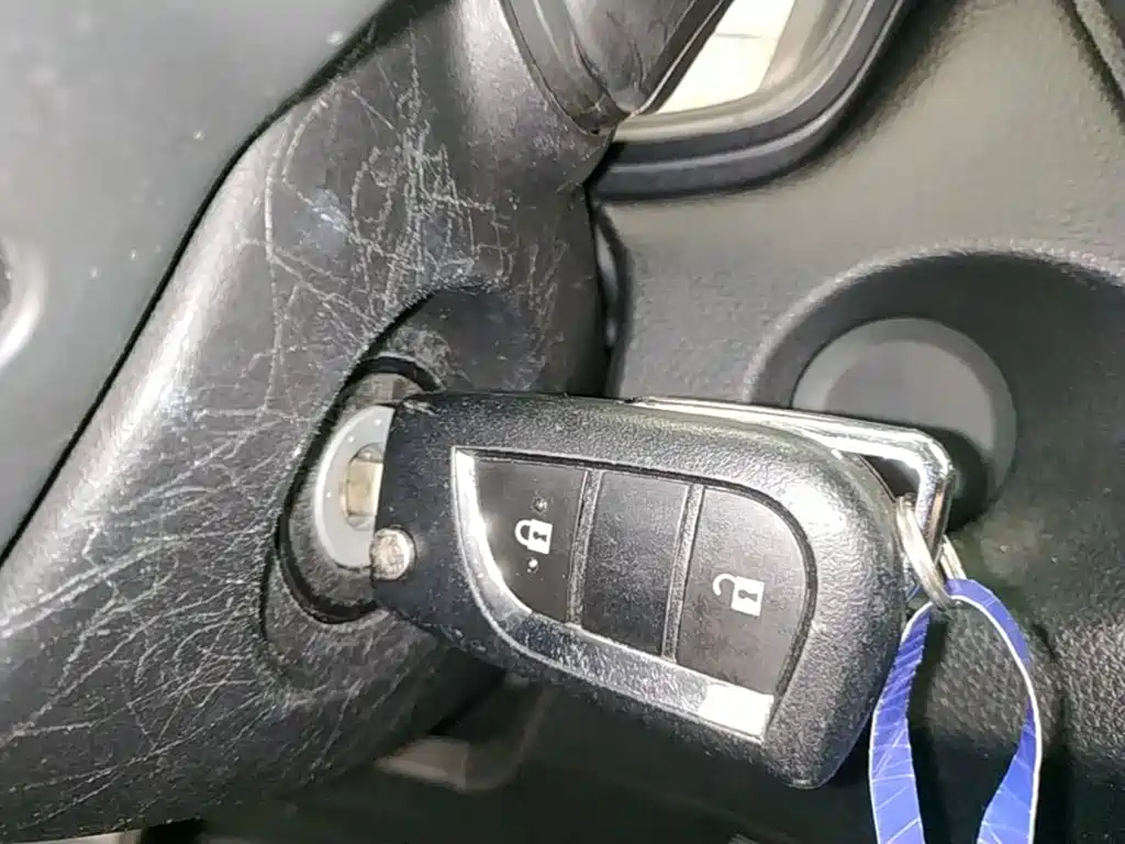 Toyota Corolla Cross — фото 9