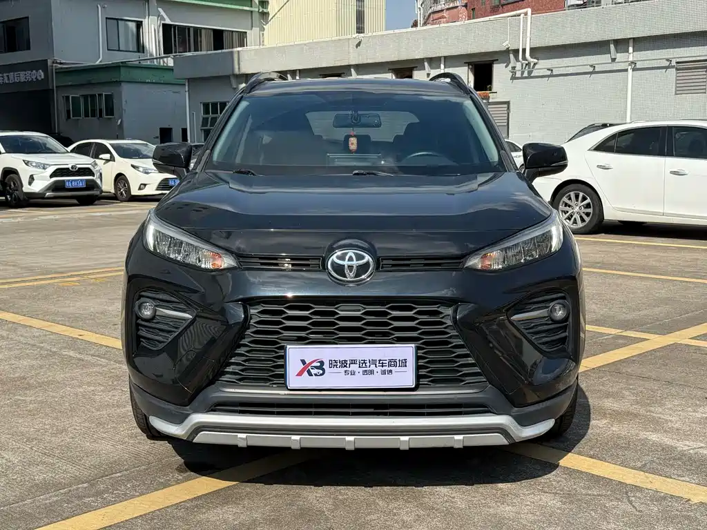 Toyota Wildlander — фото 2