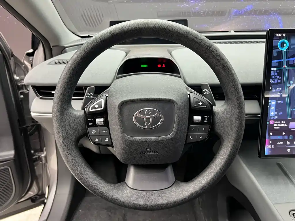 Toyota bZ3 — фото 16