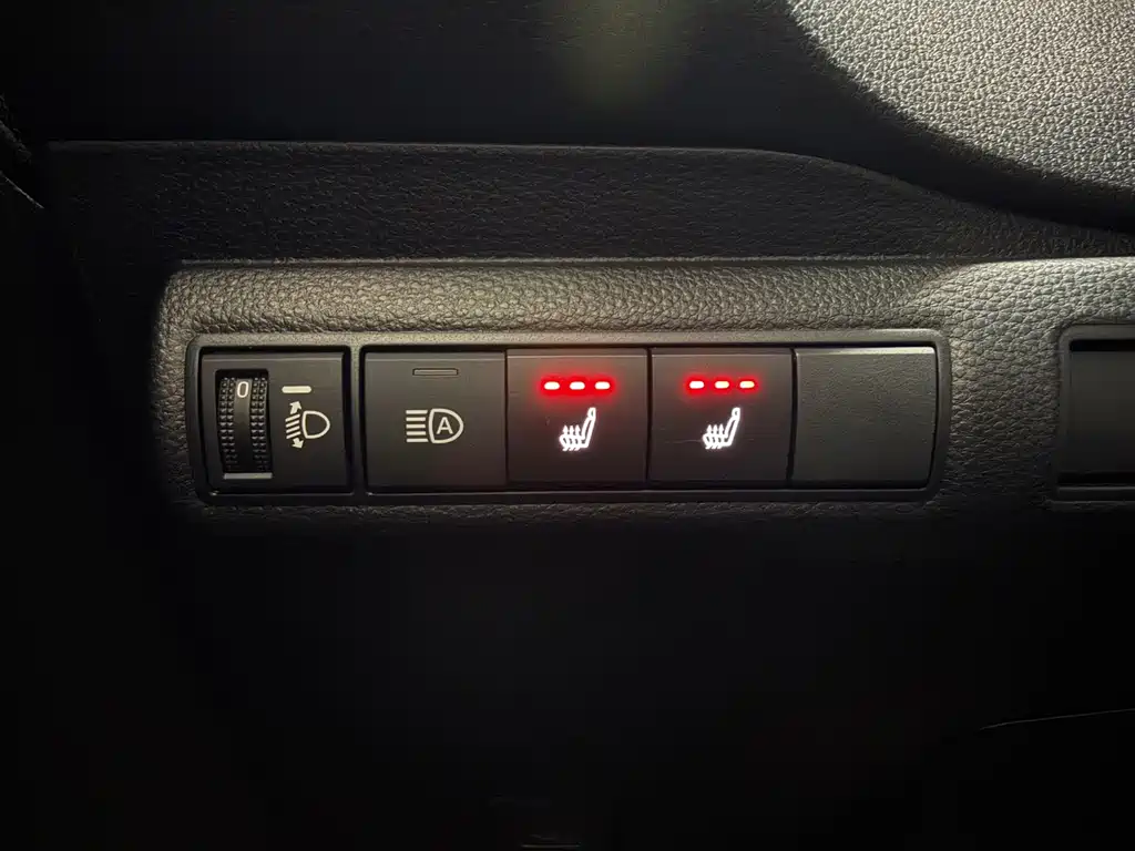 Toyota Levin — фото 14