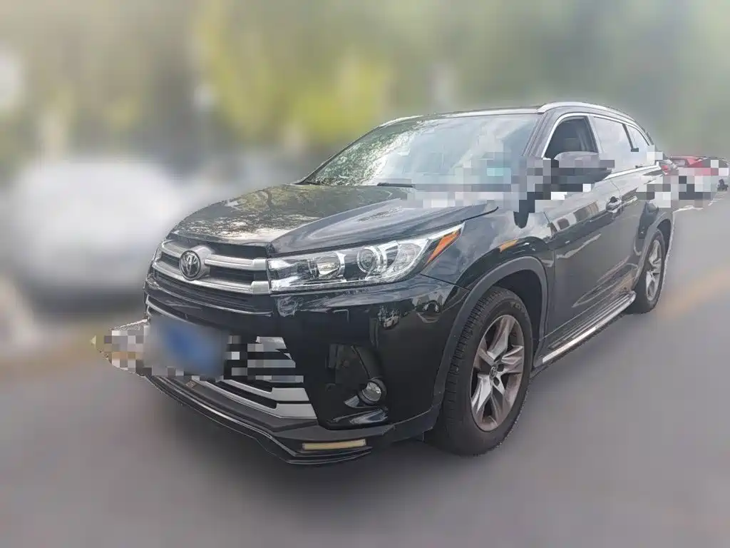 Toyota Highlander — фото 2