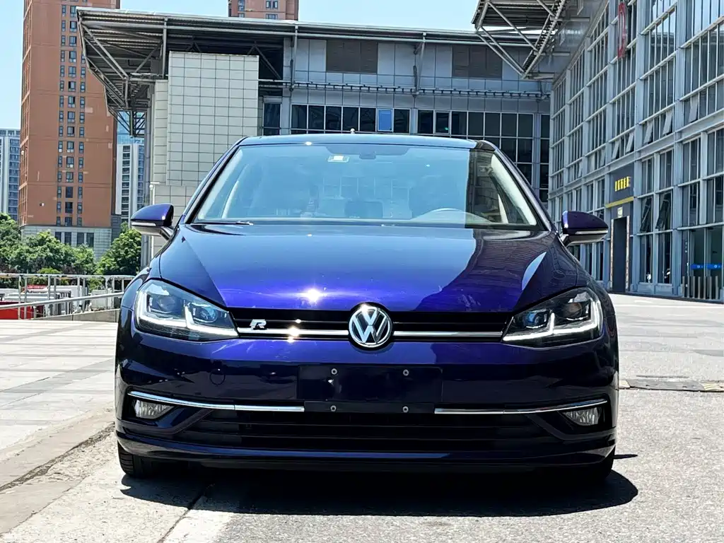 Volkswagen Golf — фото 2