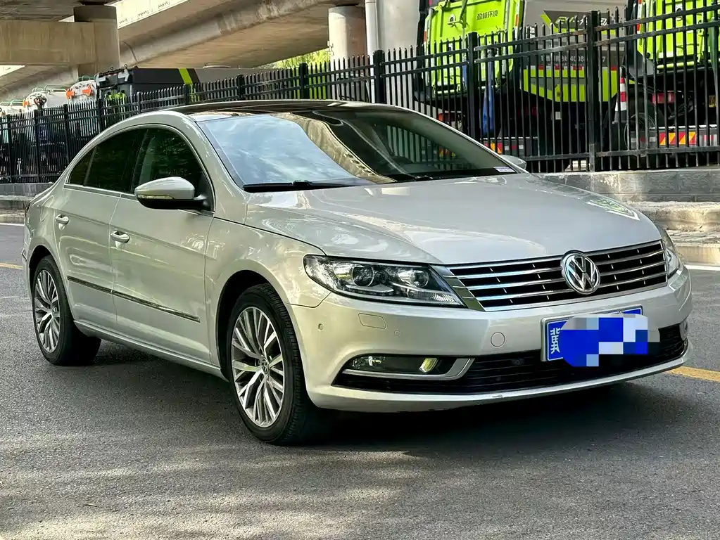 Volkswagen CC — фото 3