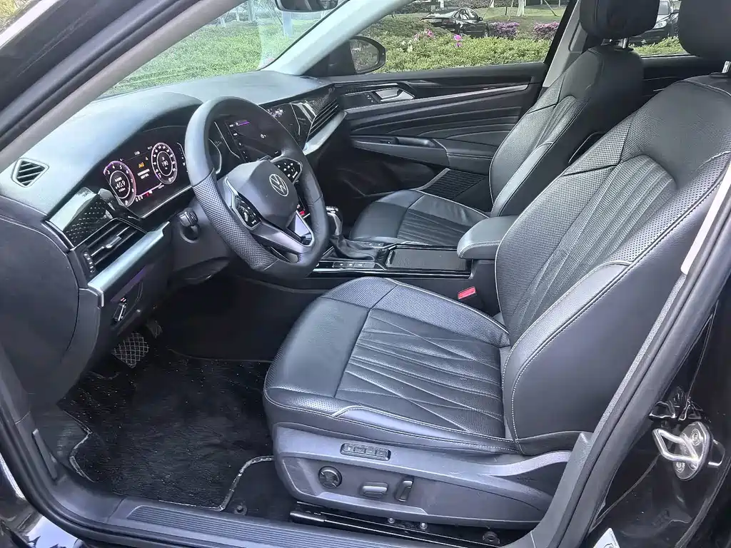 Volkswagen Passat — фото 4