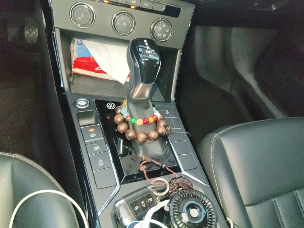 Volkswagen Passat — фото 7