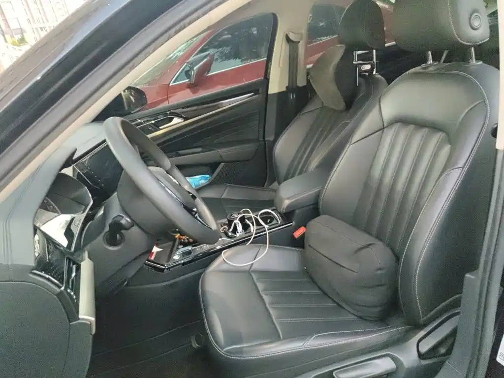 Volkswagen Passat — фото 8