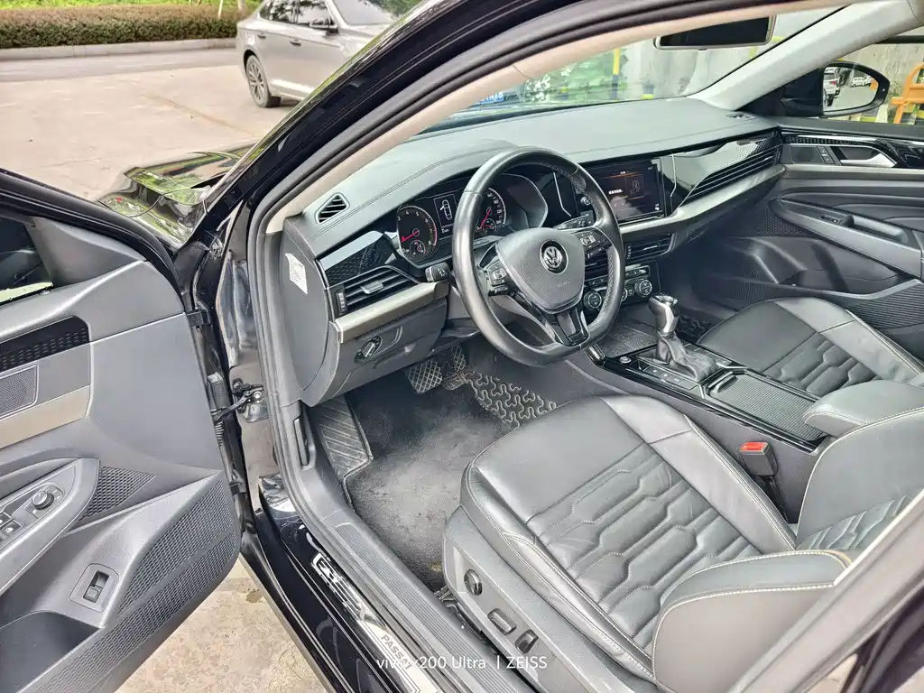 Volkswagen Passat — фото 4