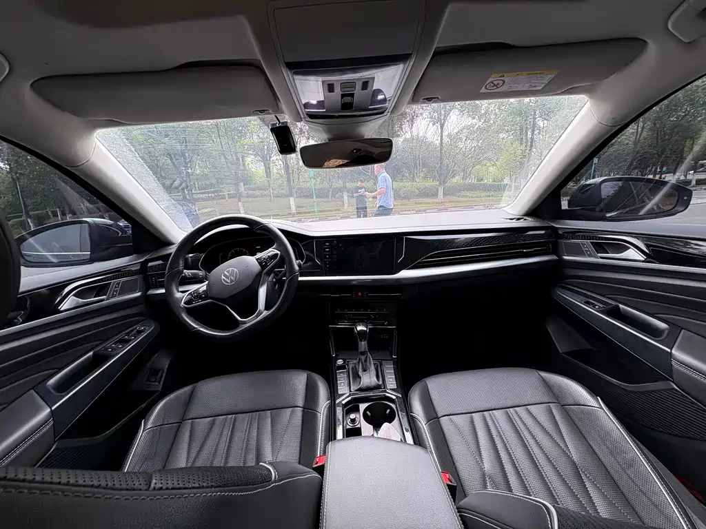 Volkswagen Passat — фото 7