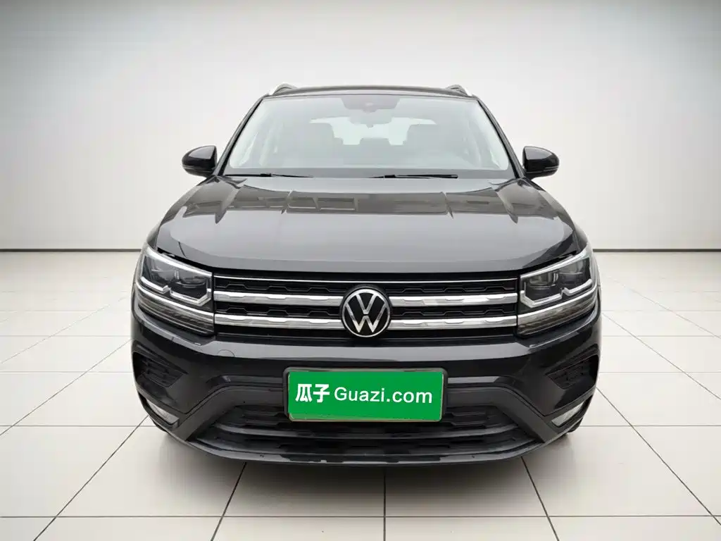 Volkswagen Tharu — фото 2