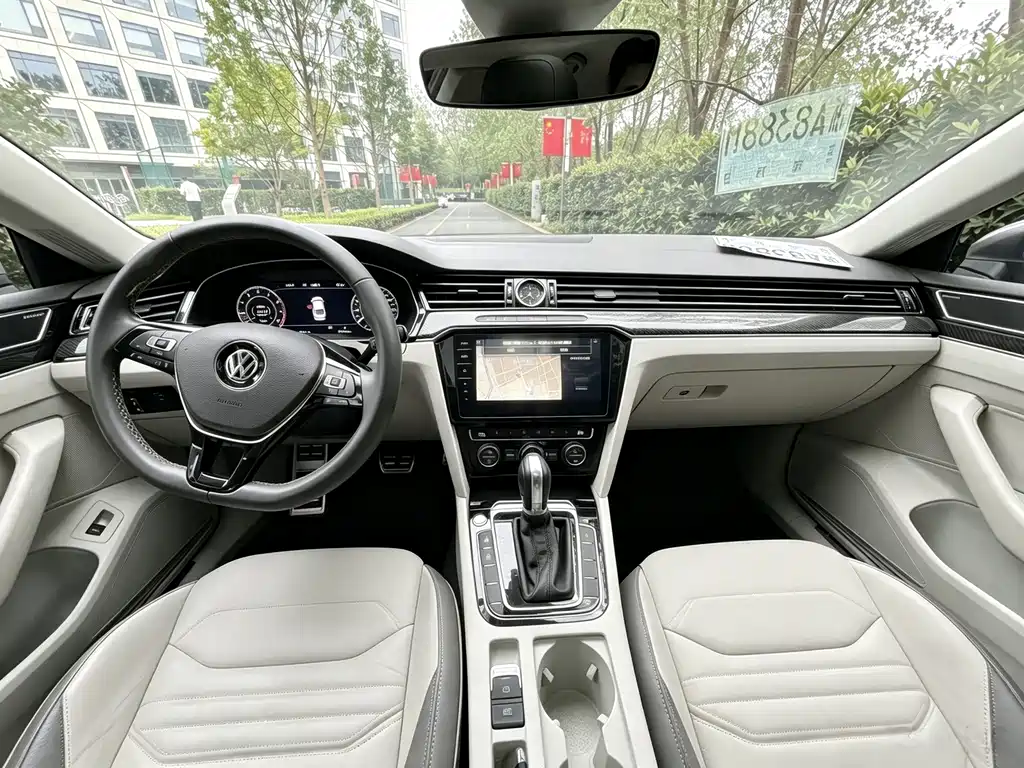 Volkswagen CC — фото 6