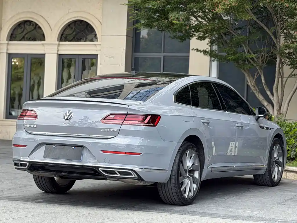 Volkswagen CC — фото 8