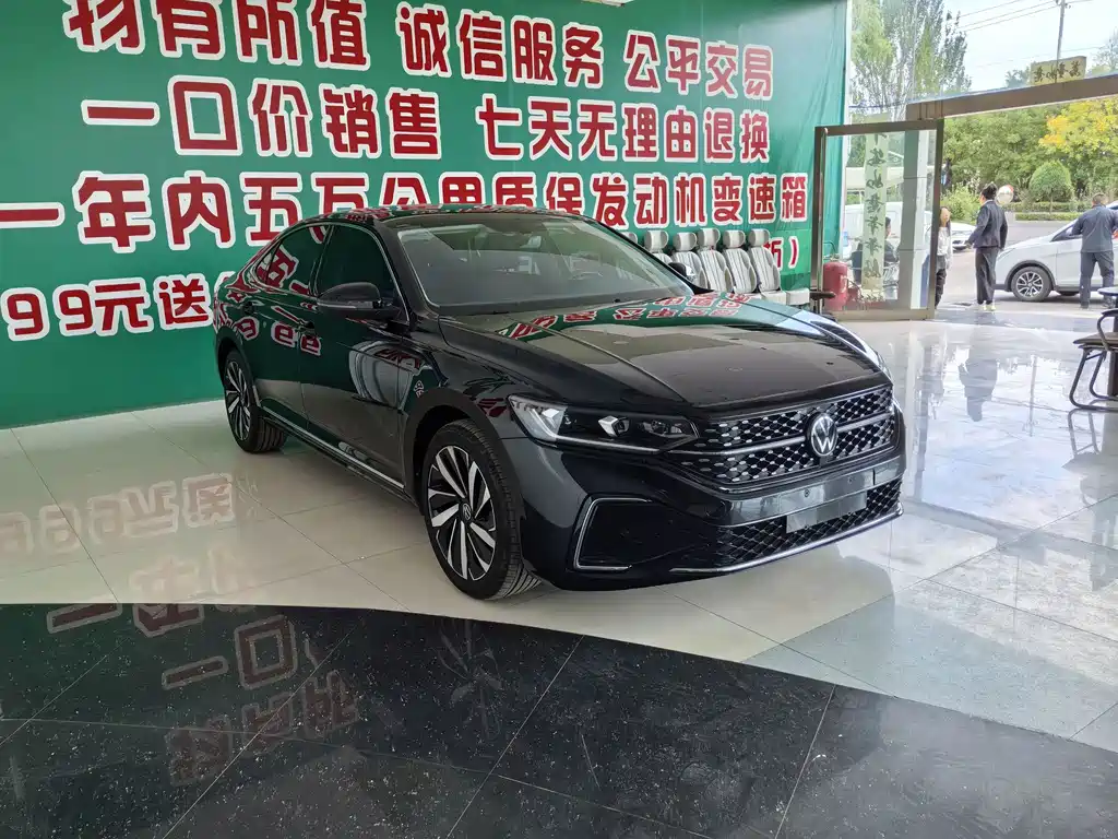 Volkswagen Passat — фото 2