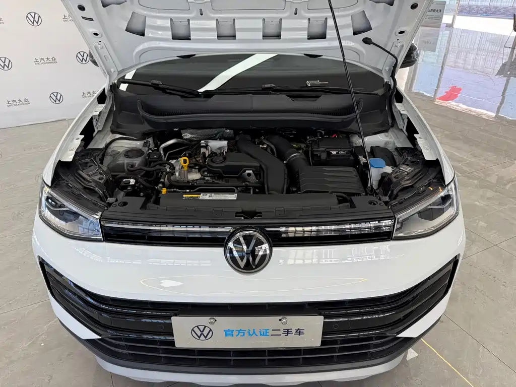 Volkswagen Tharu — фото 3