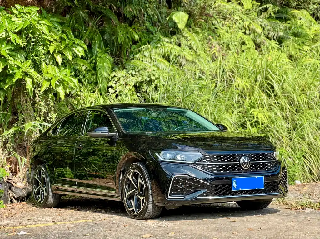 Volkswagen Passat — фото 3