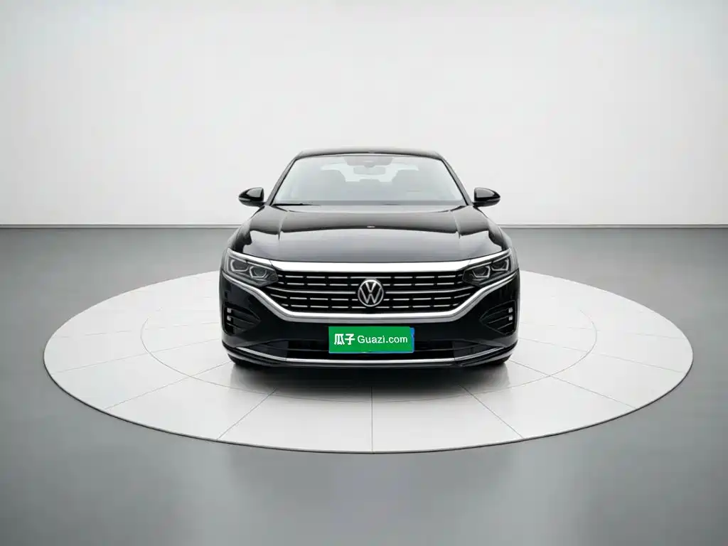 Volkswagen Passat — фото 2