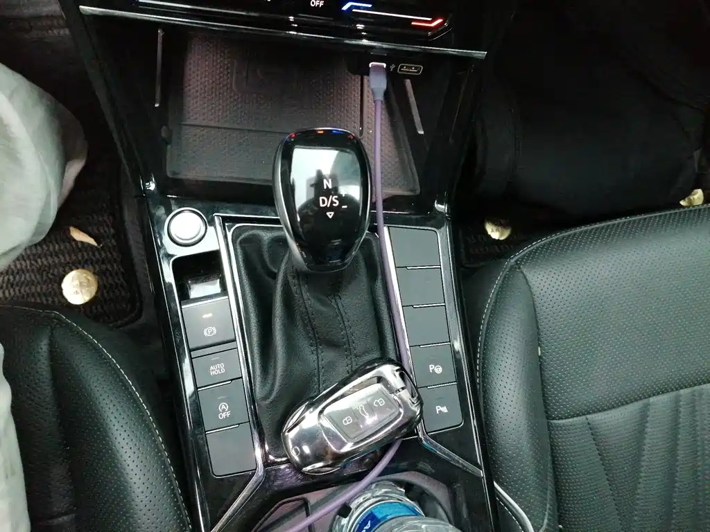 Volkswagen Passat — фото 15