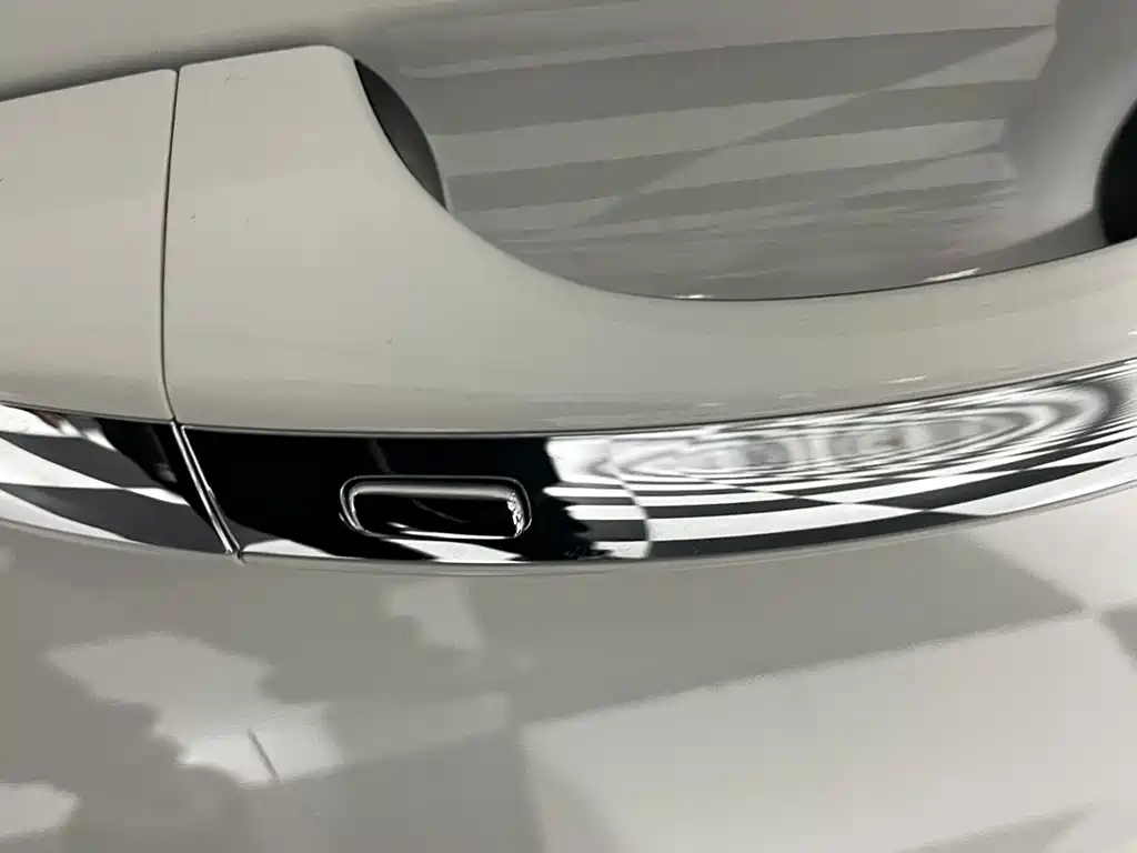 Volkswagen Tharu — фото 11