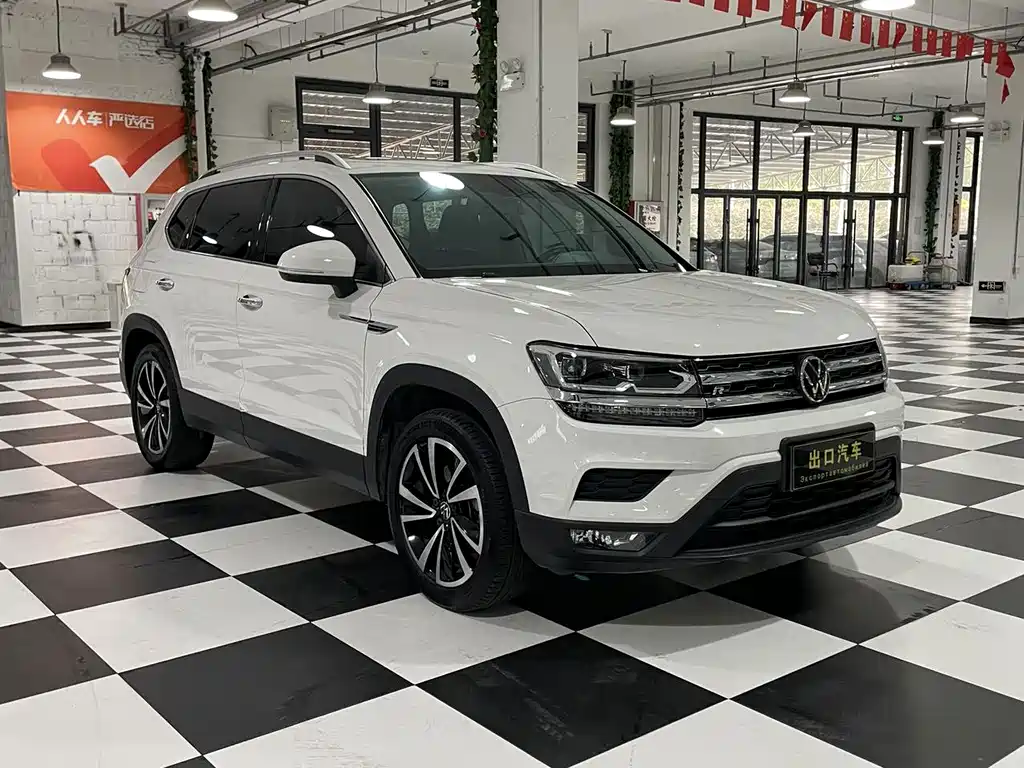 Volkswagen Tharu — фото 3