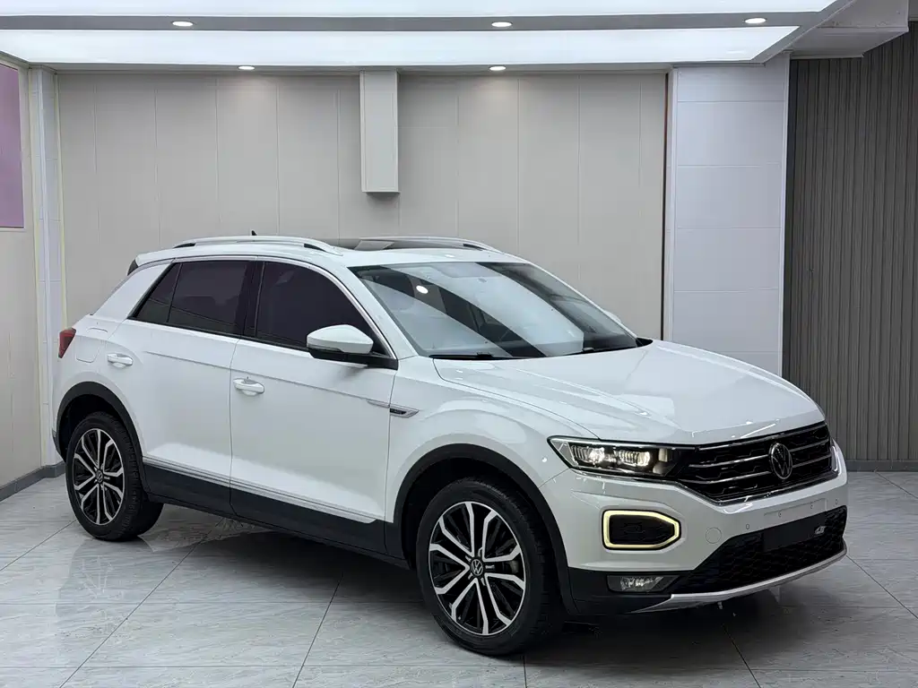 Volkswagen T-Roc — фото 3