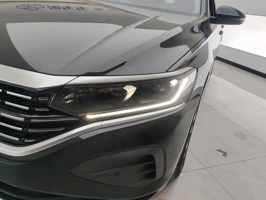 Volkswagen Passat — фото 5